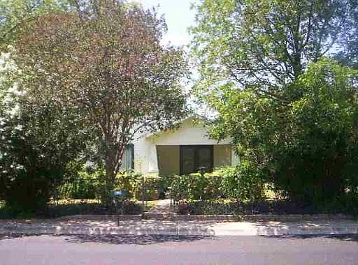 2nd image of 627 GLADSTONE AVE