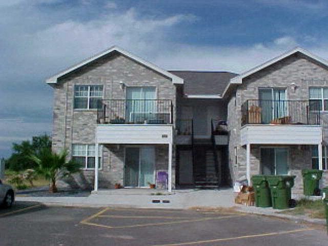 1st image of 1521 Oasis Ave