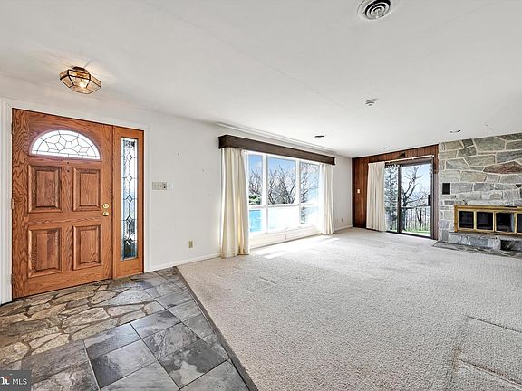 5th image of 57 Arboretum Rd