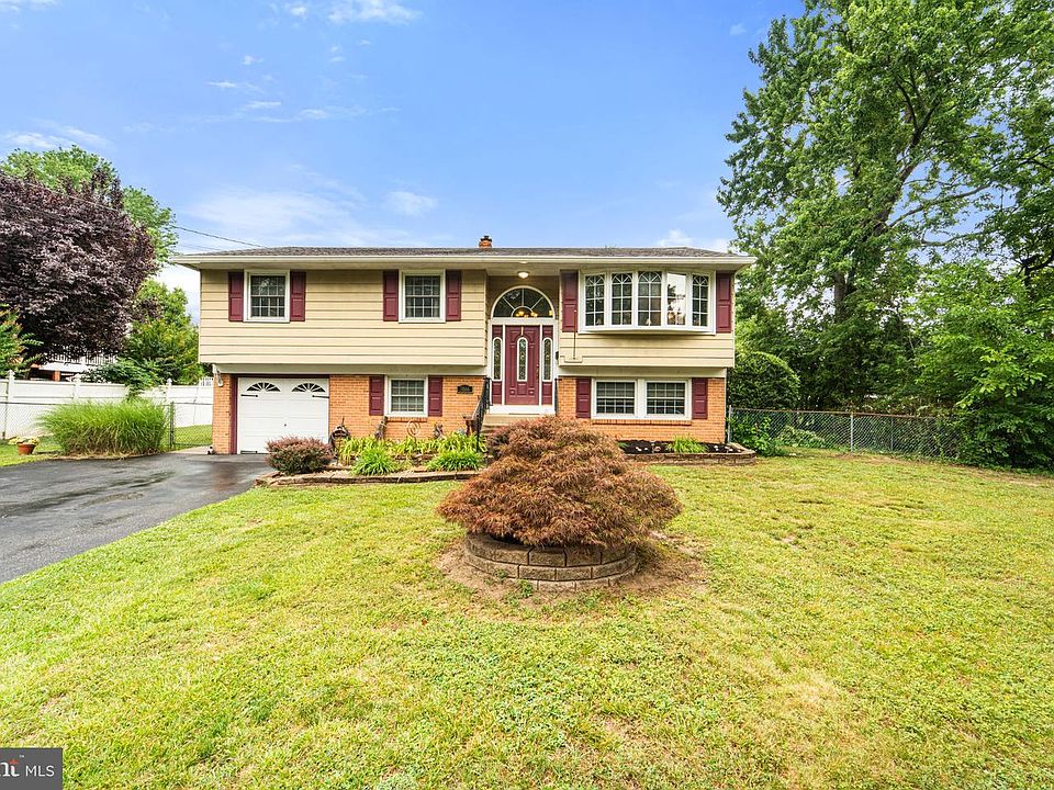1st image of 3106 Concord Dr