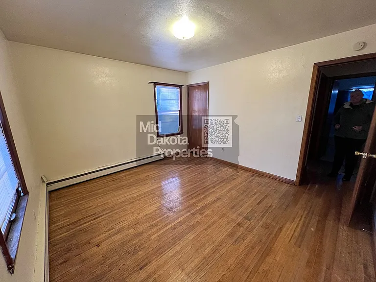 614 E 11th Ave — Photo 6