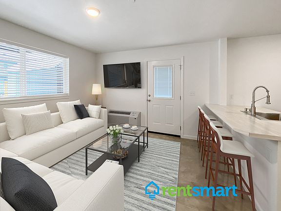 2nd image of 1824 W Central Ave #101