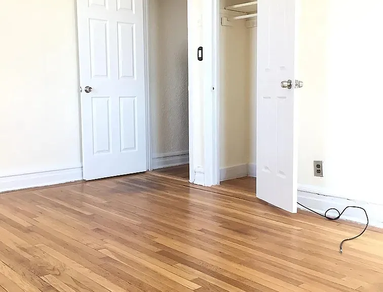 1543 W 1st St #F6 — Photo 5