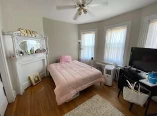 122 Calumet St #5A, Roxbury Crossing, MA 02120