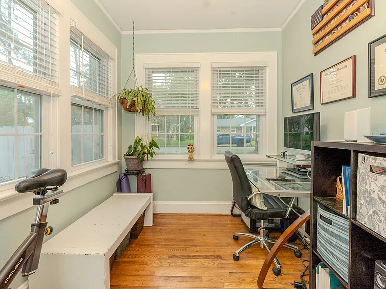 3577 Westminster Ave — Photo 17