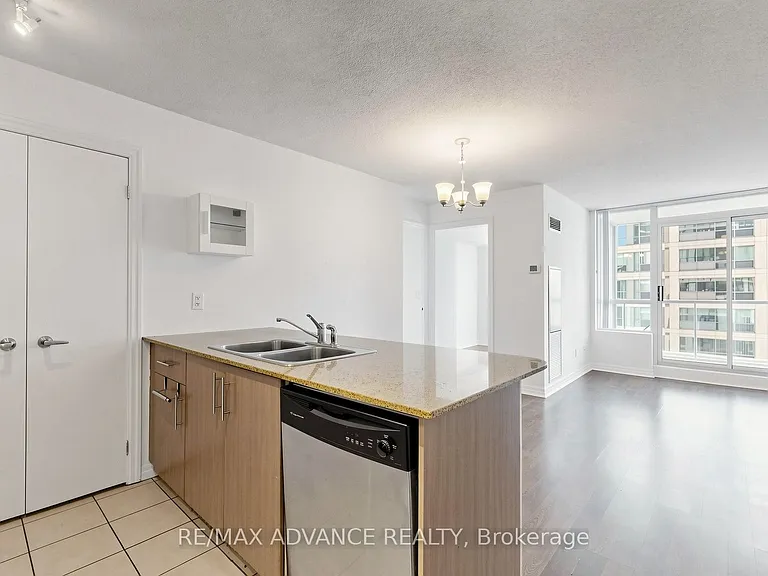 12 Yonge St #1805 — Photo 9