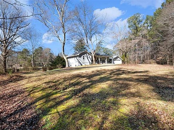 4th image of 3948 New Hope Church Rd SE