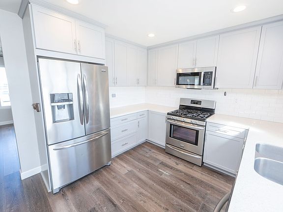 2nd image of 8055 Kenova St