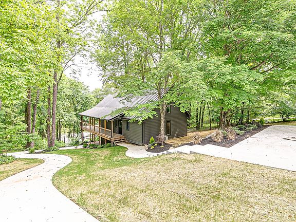 4th image of 41 Ash Camp Dr