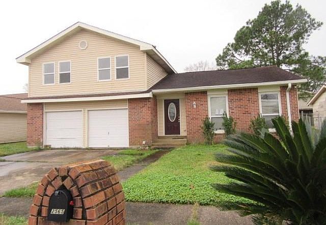 1st image of 2565 Eastview Dr