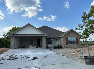 1001 Riverside Dr, Bentonville, AR 72713