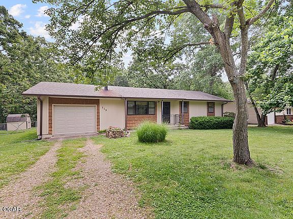 3rd image of 115 Burgess Rd