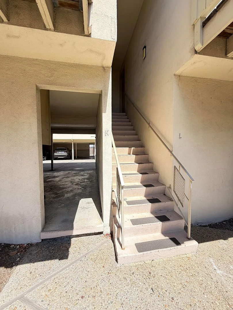 2217 Otis Drive — Photo 3