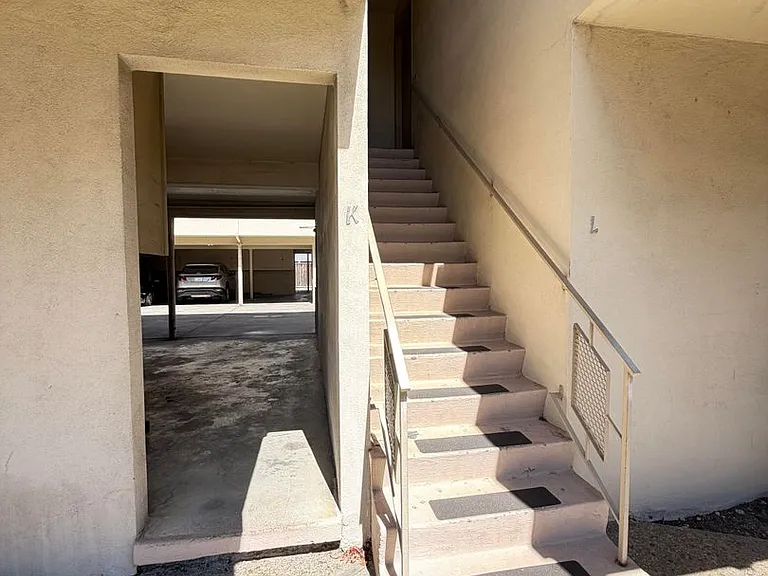 2217 Otis Drive — Photo 3