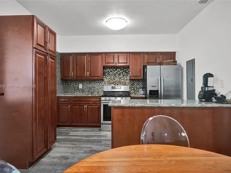 6820 NE 5th Ave #6822 — Photo 5
