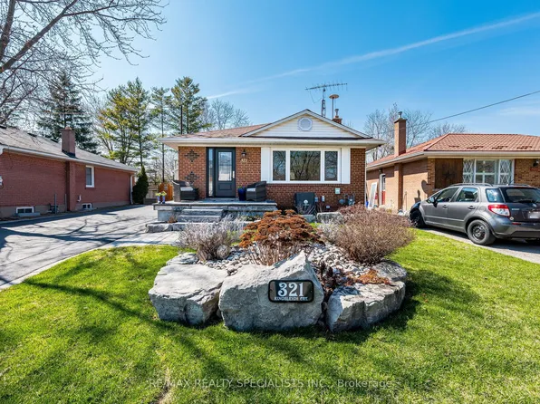 321 Kingsleigh Ct, Milton, ON L9T 1X6