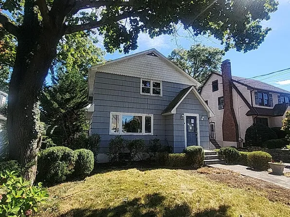 10 Shelley Avenue, Valhalla, NY 10595