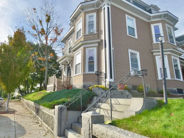 37 Railroad Ave APT 6, Beverly, MA 01915