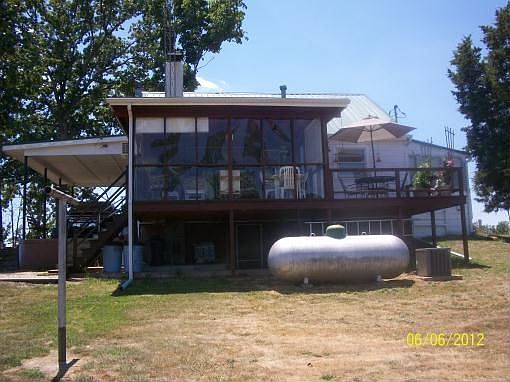 3rd image of 4920 E Highway 72