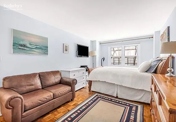 5th image of 1175 York Ave APT 2L