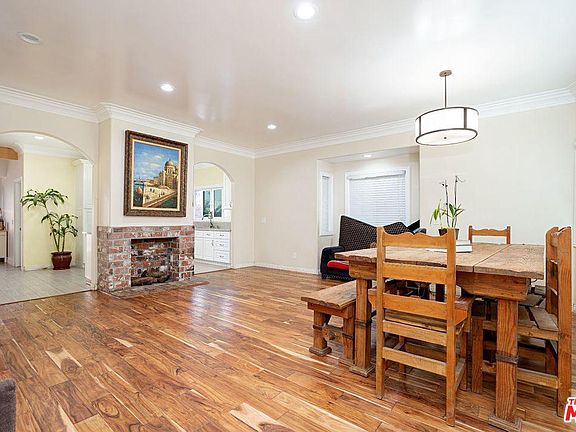 2nd image of 5001 S Figueroa St