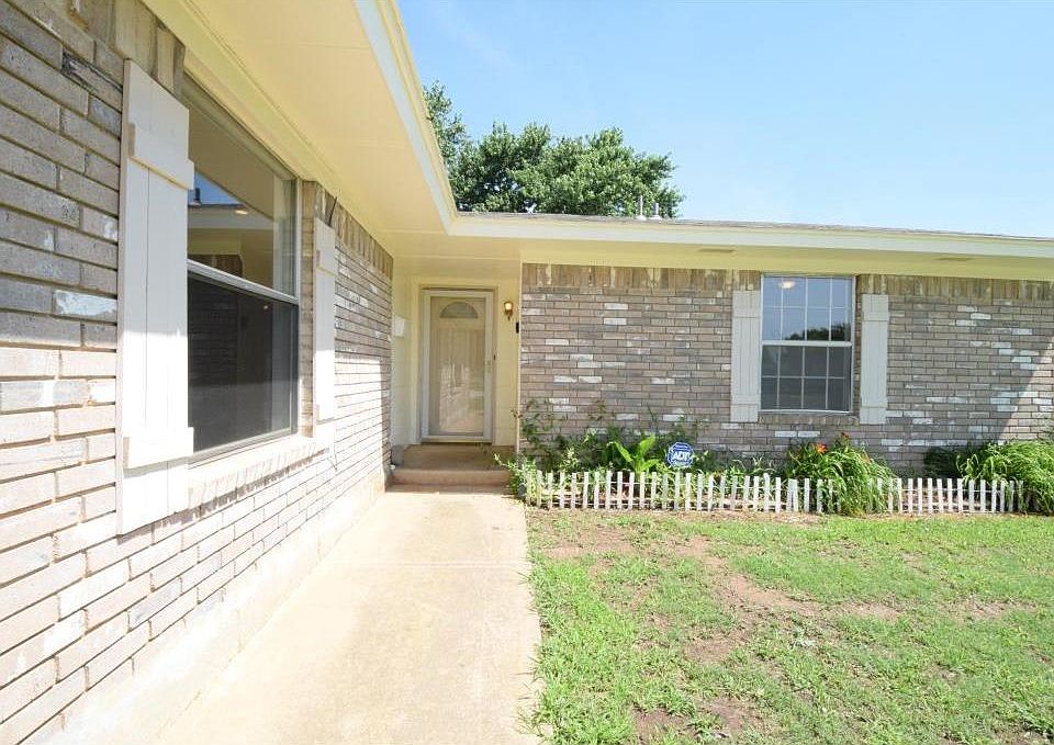 1st image of 716 Wilkinson Dr