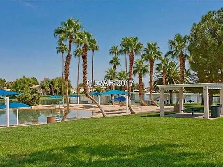 2121 Sealion Dr — Photo 31