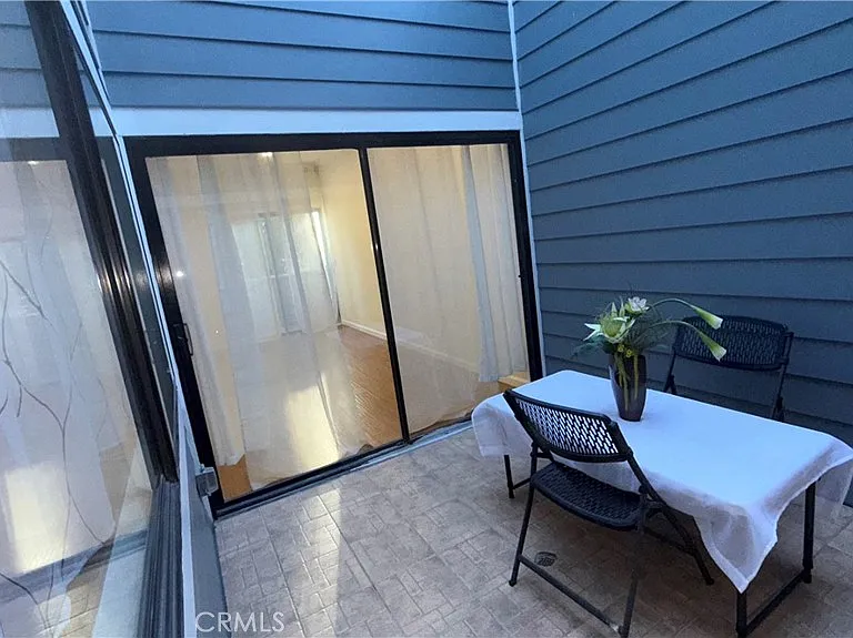 5841 Etiwanda Ave — Photo 5