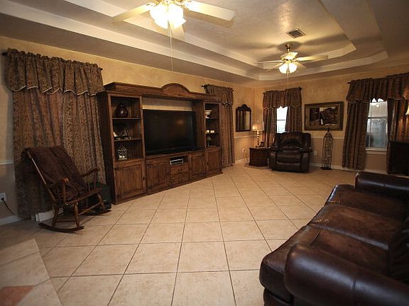 4th image of 408 S 5th St