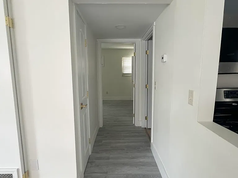 444 Stanley Ave #1 — Photo 8