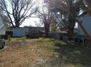 1225 Summit Ave, Portsmouth, VA 23704
