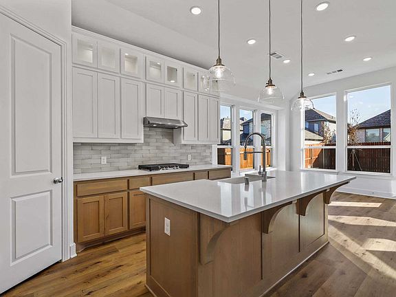 2nd image of 14849 Chipwood Dr