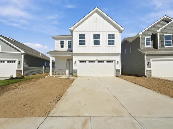 1011 Dawsons Dr, Hebron, OH 43025