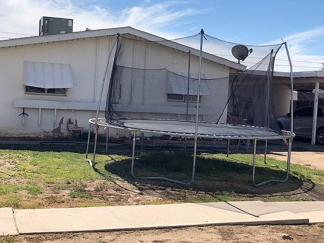1st image of 350 S 6th St