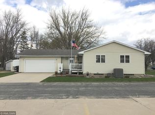 107 2nd St SE, Clarks Grove, MN 56016