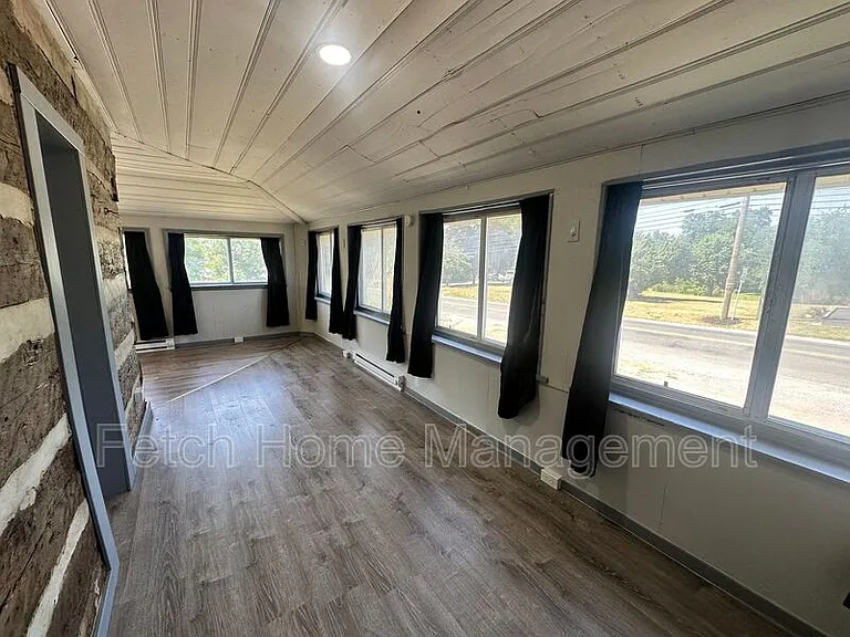 10699 Jonestown Rd #17 — Photo 10