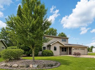 203 Melody Ln, Verona, WI 53593