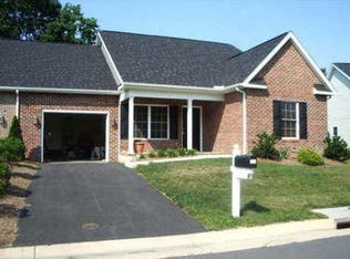 407 Hickory Grove Cir, Harrisonburg, VA 22801