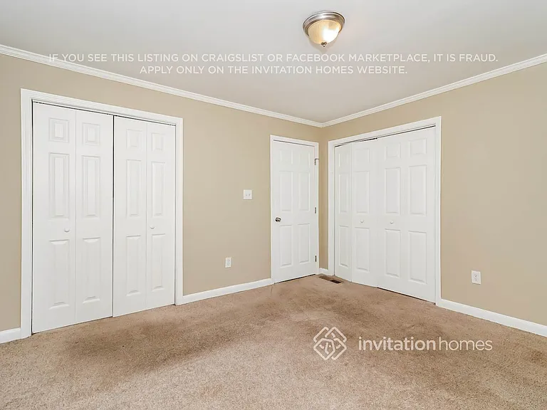 6323 Temple St — Photo 13