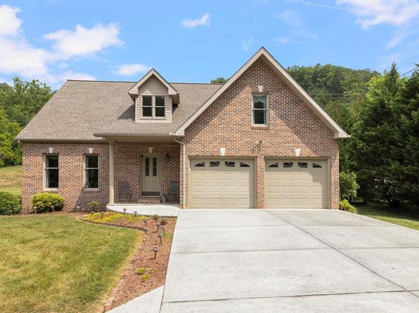 44745 Veterans Memorial Hwy, Pennington Gap, VA 24277