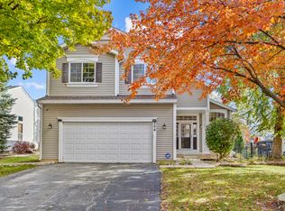 206 Sparrow Ln, Bolingbrook, IL 60490