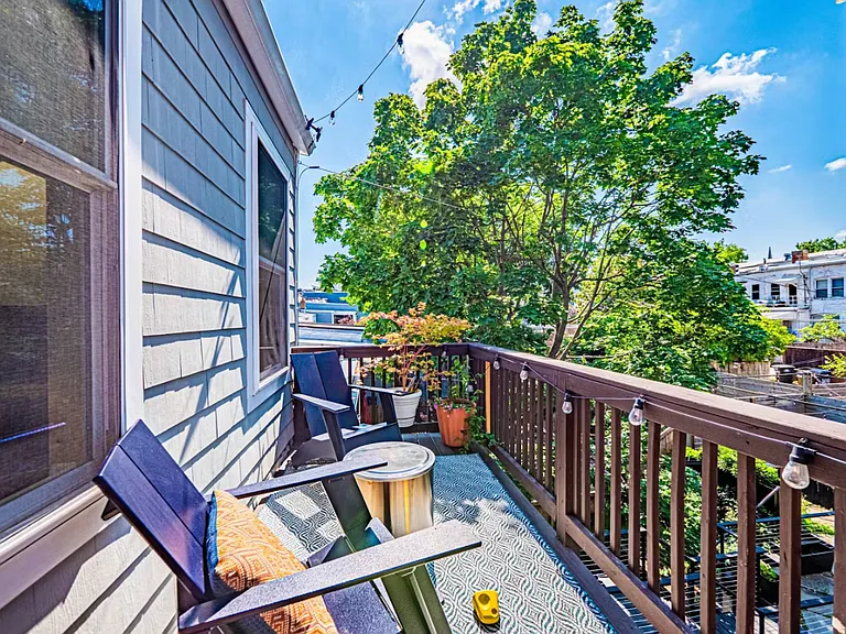 1682 Irving St NW #4 — Photo 14