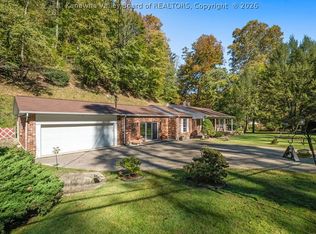 881 Chappell Rd, Charleston, WV 25304