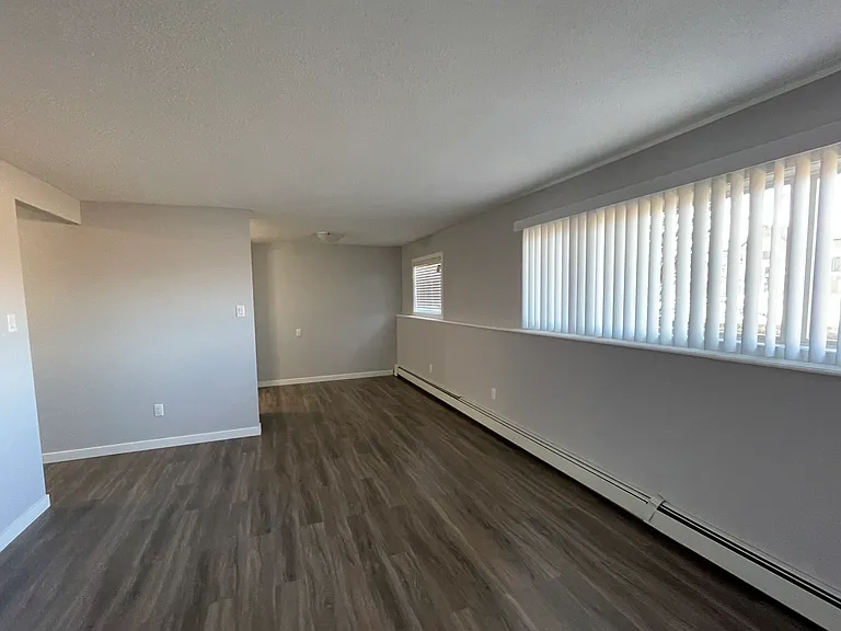 1 Centennial Dr — Photo 13
