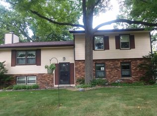 4301 Waterford Dr, Waterford, WI 53185