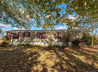 1096 Cortner Rd, Marysville, IN 47141