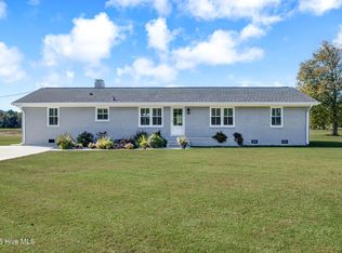 1505 Us Hwy 117 Bypass S, Burgaw, NC 28425