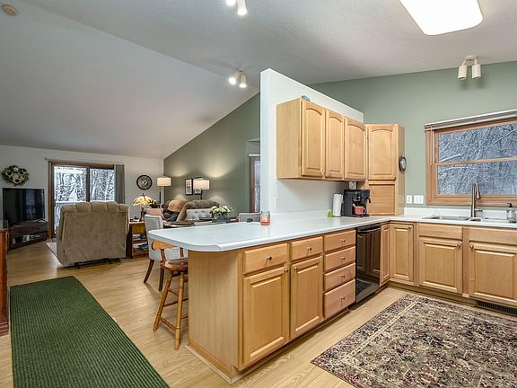 5th image of 844 Highbanks Dr