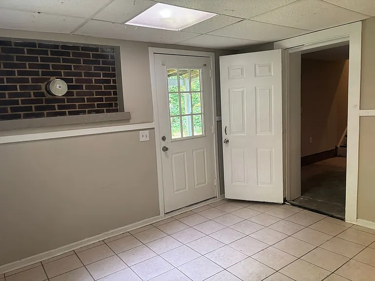 975 Old Charlotte Rd — Photo 28