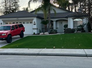 811 Mountain Park Dr, Bakersfield, CA 93311